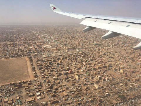 上空から見たスーダンの街